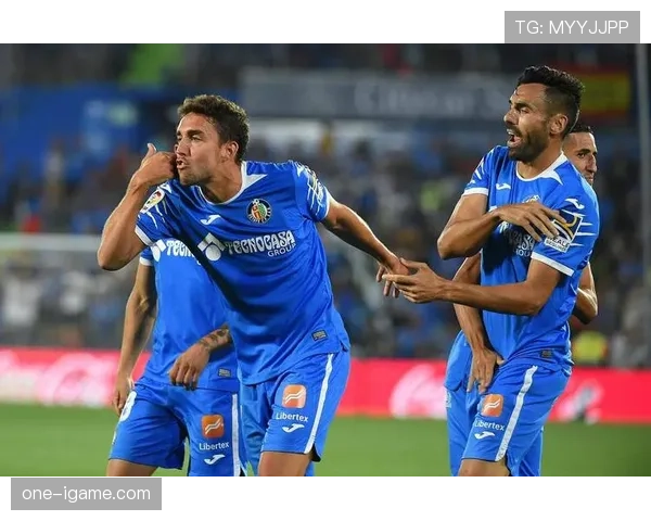 西甲绿白队战术调整显成效，连胜重燃球队信心