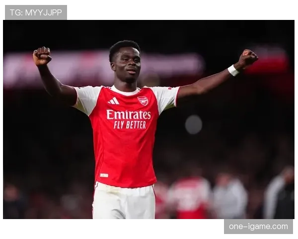 阿森纳中场力挺萨卡，团队凝聚力成提升比赛竞争力关键