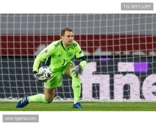 诺伊尔:从沙尔克青训到世界第一门将的崛起之路 诺伊尔:从沙尔克青训到世界第一门将的崛起之路